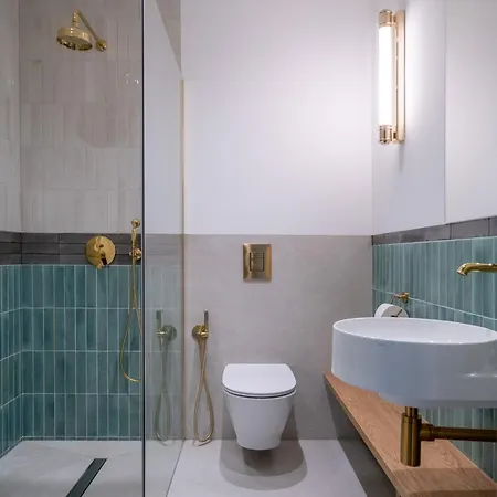 Stara Przychodnia Premium Крыница-Морска