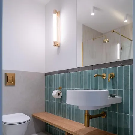 Stara Przychodnia Premium