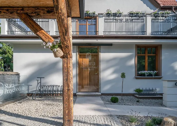 Bed & Breakfast Stara Przychodnia Premium 3*